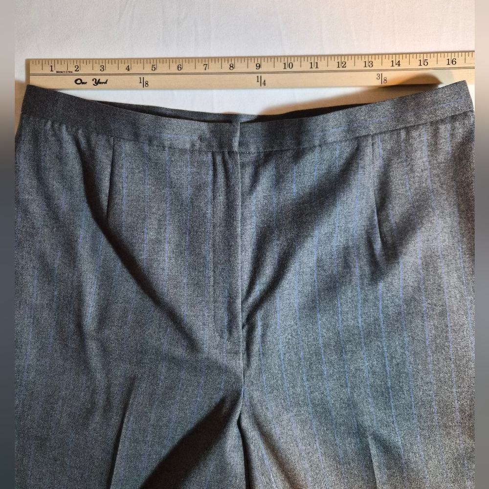 Talbots Petites Grey Blue Pinstripe Wool Blend Dress Pants Slacks Size 18P - Picture 4 of 10